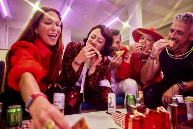 https://spicyvacations.com/wp-content/uploads/2017/03/IMG-SCL-2022-NWV-pizza-place-scarlet-night-cam-b-0274-UNCROPPED-640x427.jpg