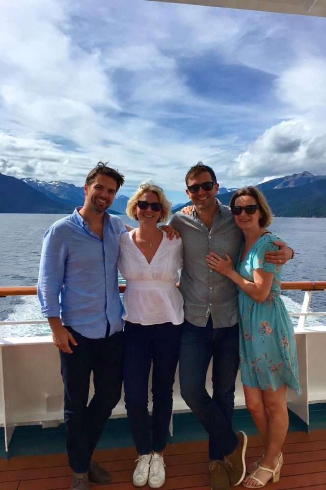 alaska couples https://spicyvacations.com/wp-content/uploads/2026/09/grok-image-5cb0780e-eeba-40a5-9552-57abcc0cd2b5-640x960.jpg